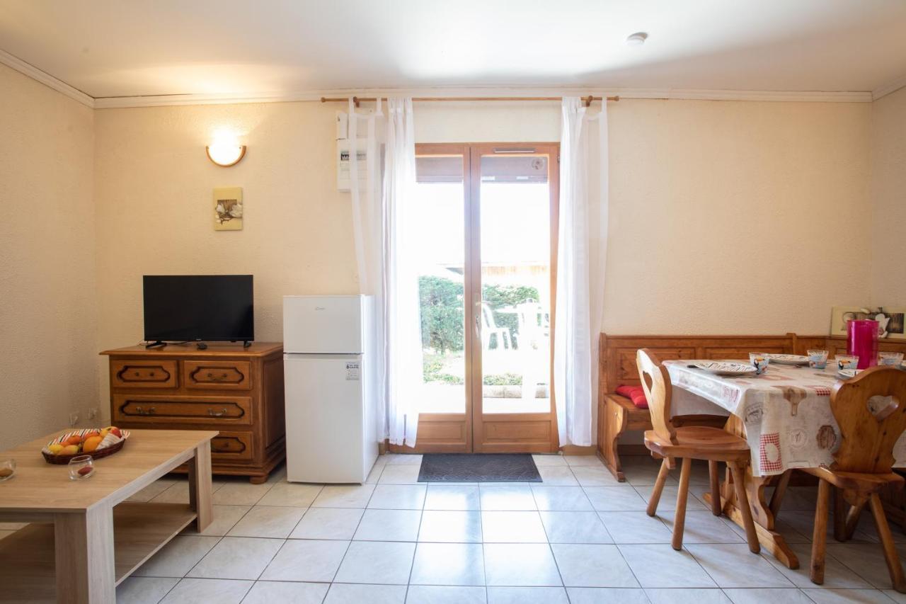 Апартаменты La Durance - 1 Chambre Terrasse Et Jardin Saint-Andre-d'Embrun Экстерьер фото